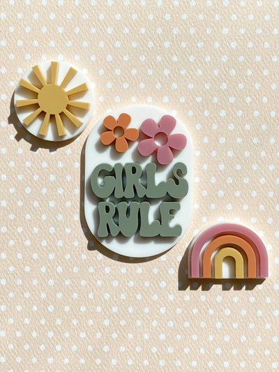 Dollhouse Girls Rule + Sun + Rainbow | Wall Decor Set
