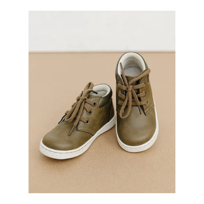 Ian Mid Top Sneaker Olive