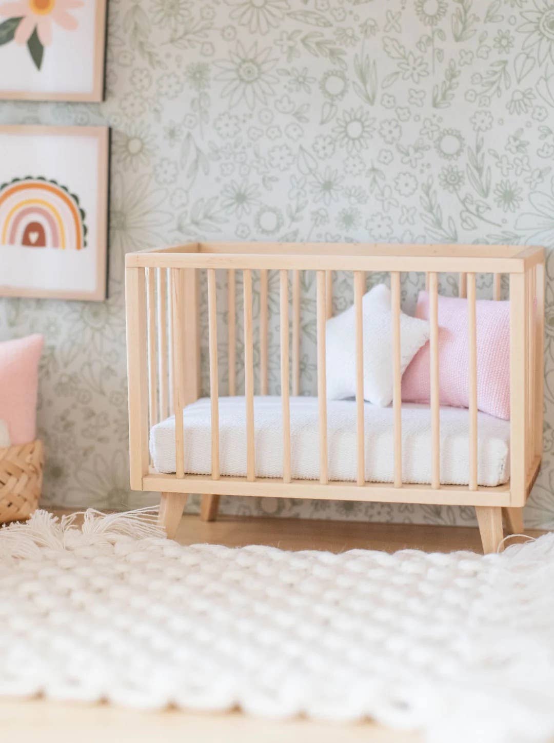 Dollhouse Star Pillow | Two Colors: Pink
