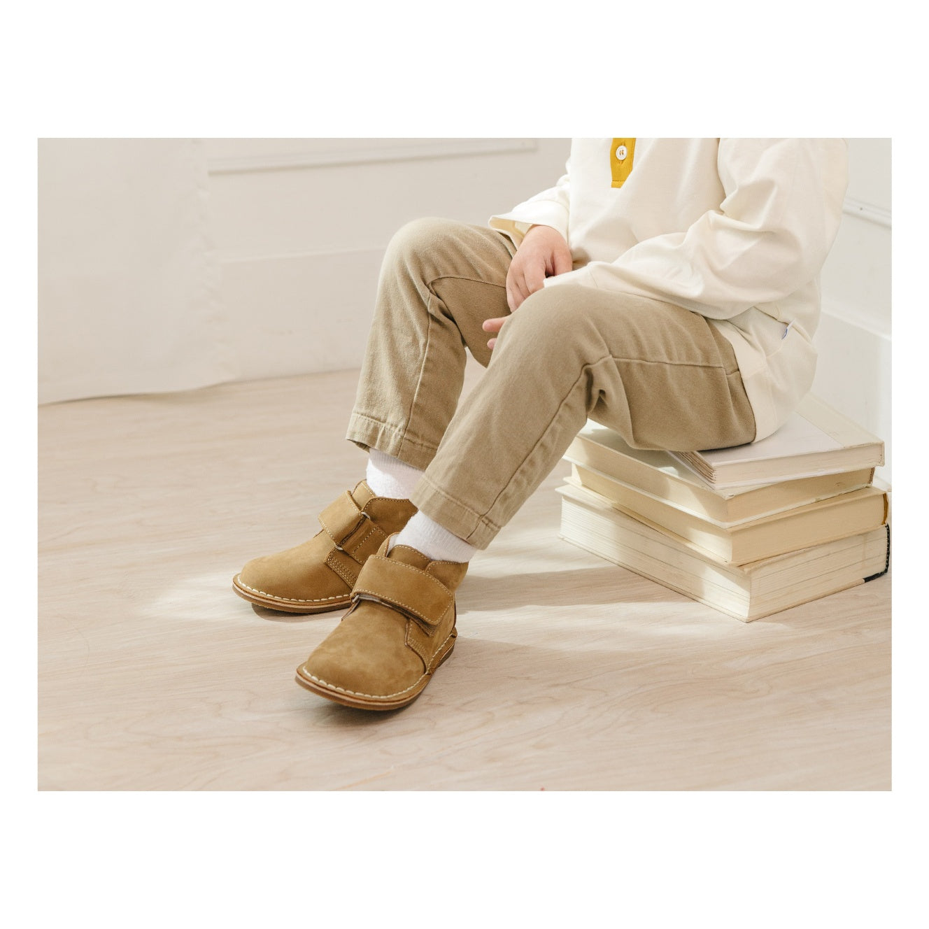 Emmett Velcro Bootie Nubuck Khaki