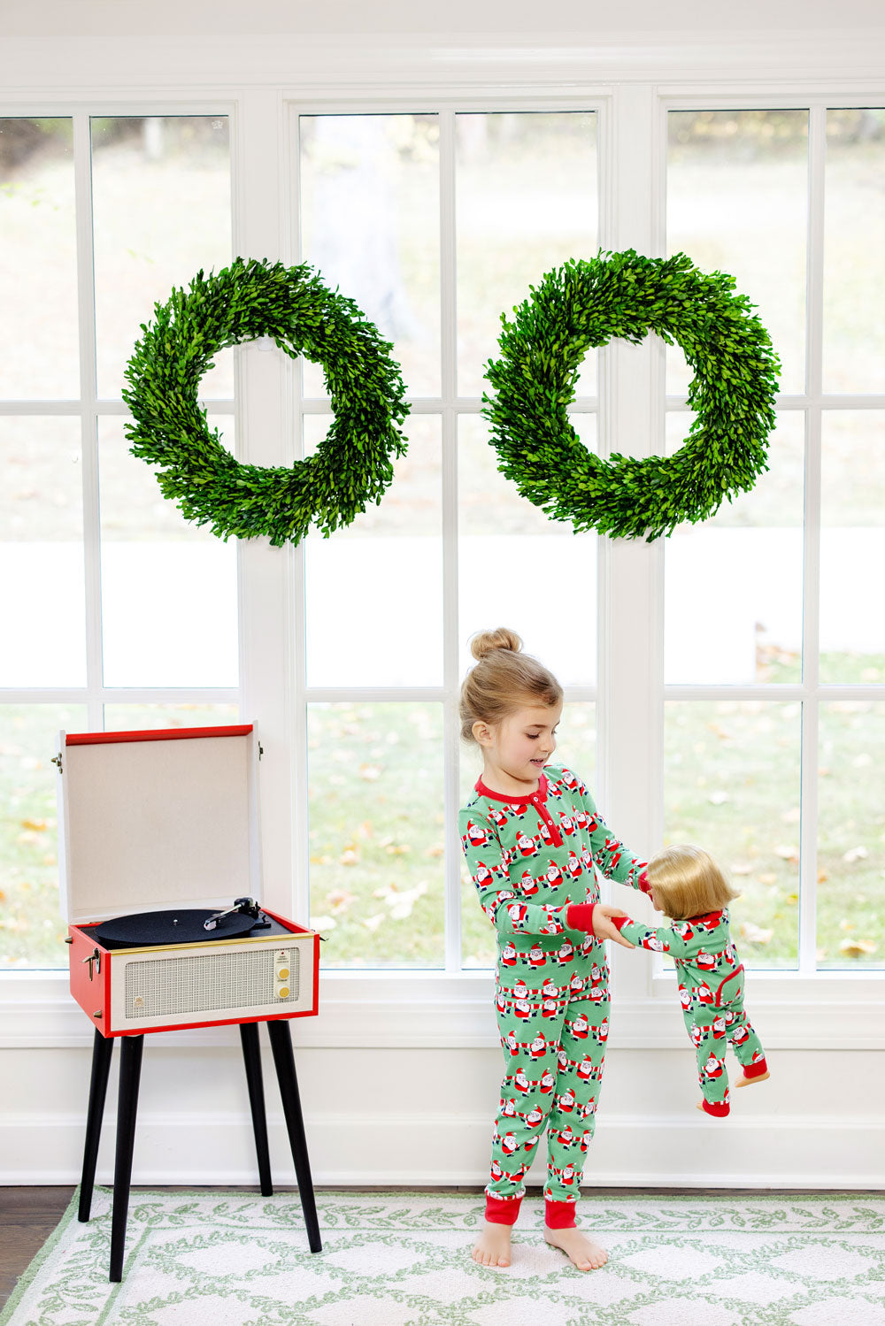 Dolly's NIght Nights Chris Kringle Kickline