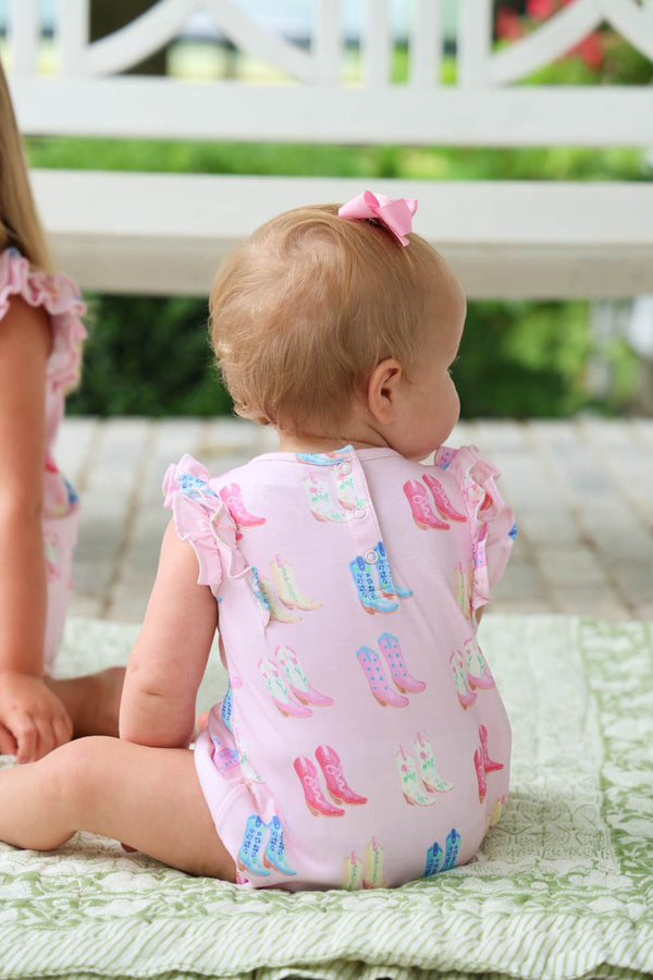 Ruehling Ruffle Bubble Cute to Boot