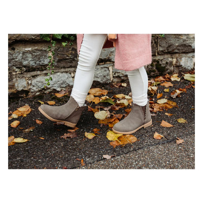 Nicola Scalloped Chelsea Boot Brown