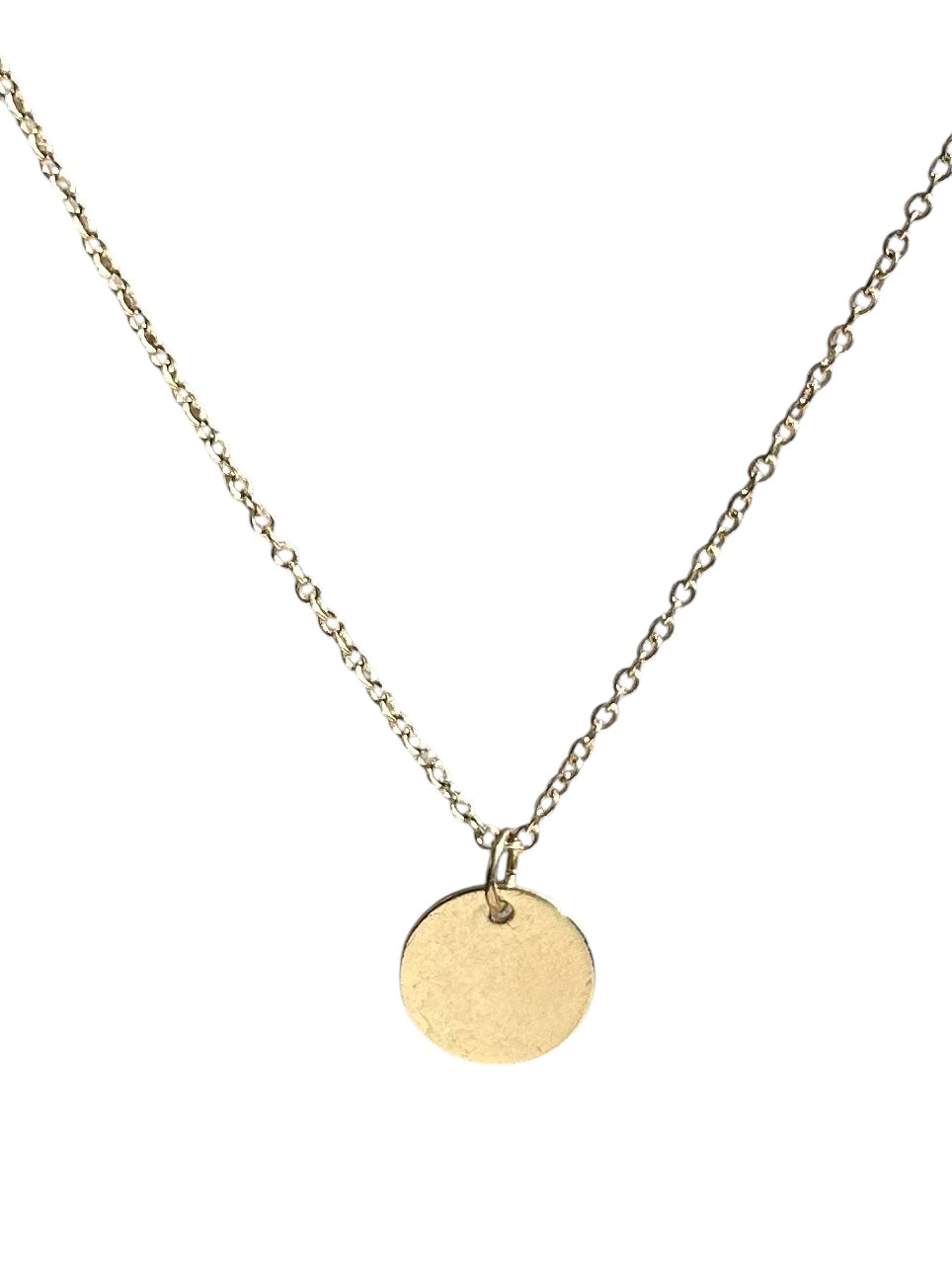 Sleek Gold Circle Pendant Necklace