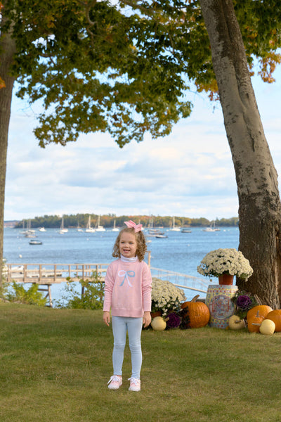 Isabelle's Intarsia Sweater Palm Beach Pink, Bow