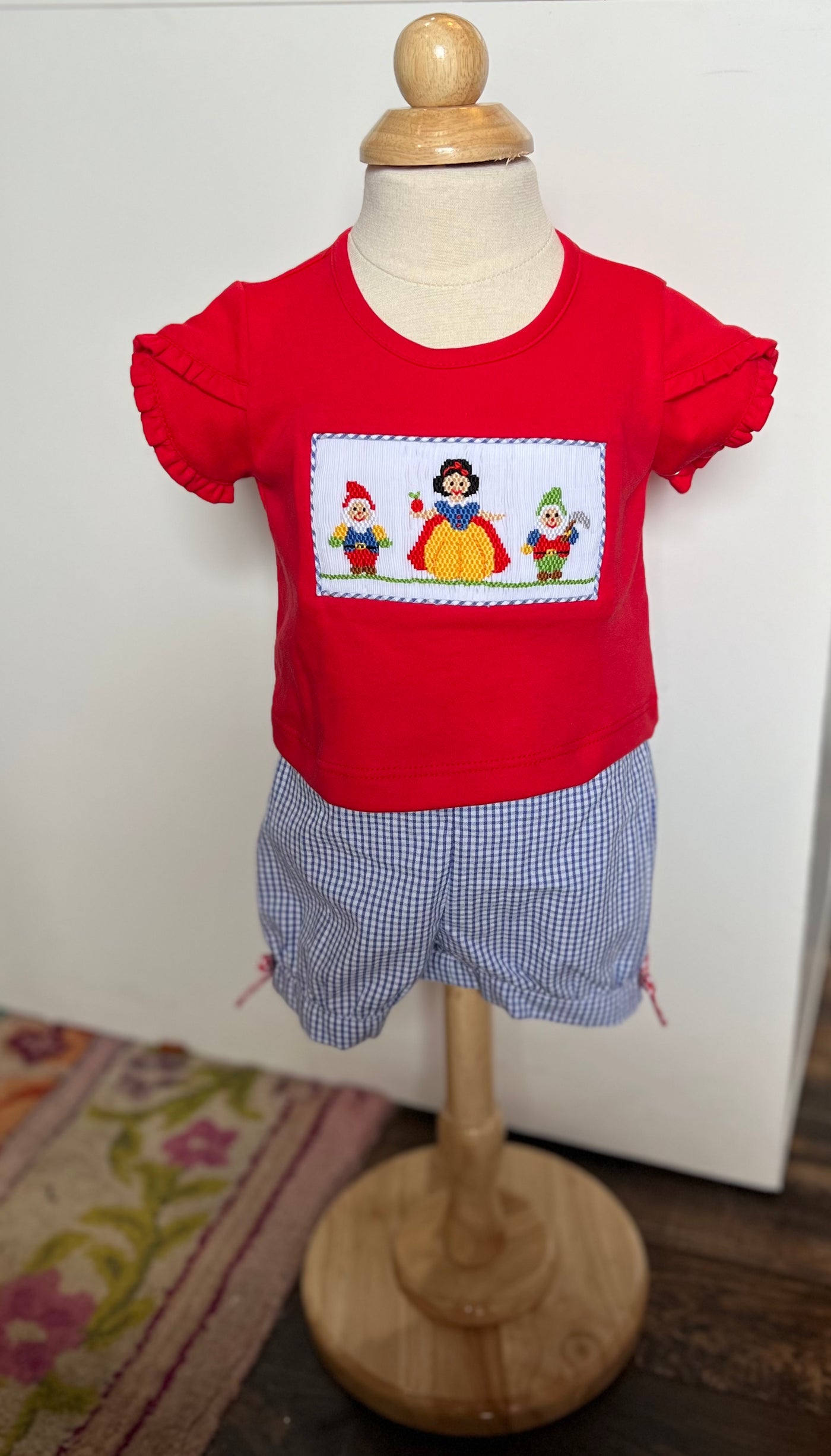 Snow White Red Knit Girl's Tee & Shorts Set