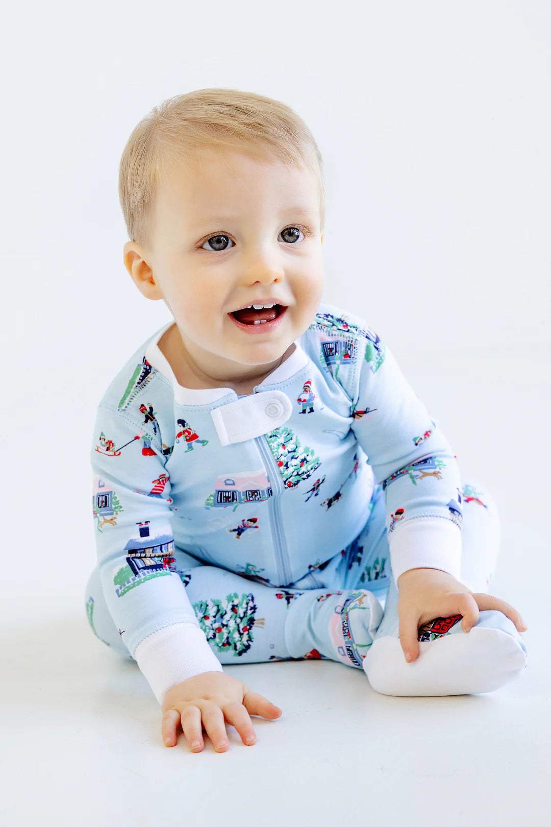 Knox's Footed Night Night Catalpa Christmas