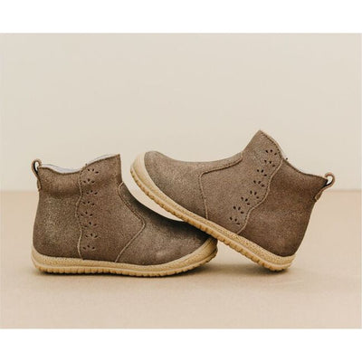 Marla Boot Brown