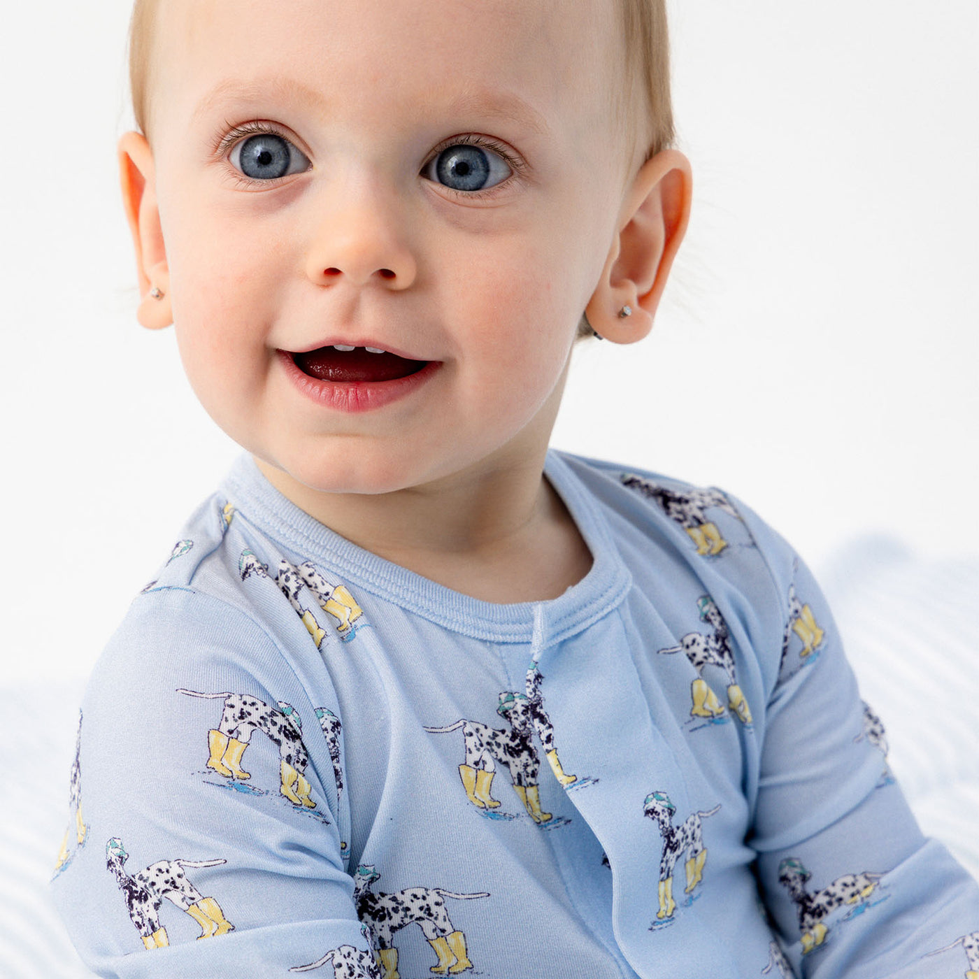 Spots and Splashes Magnetic Modal Footie