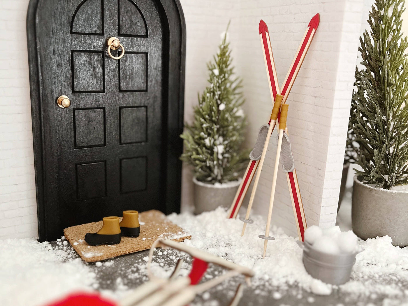 Miniature Winter Adventures Decor Set