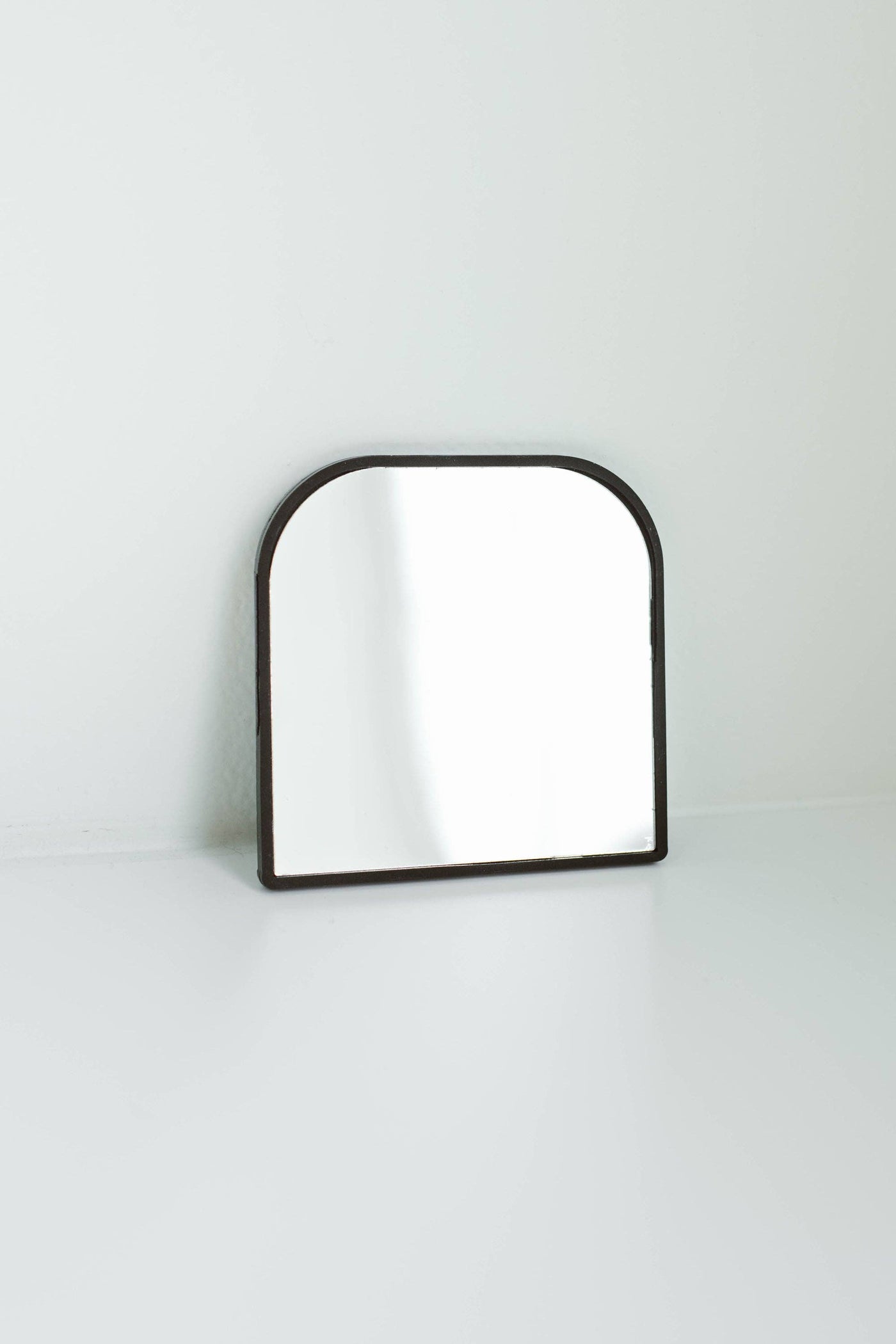 Dollhouse Bristol Arched Mirror | Multiple Colors: Black