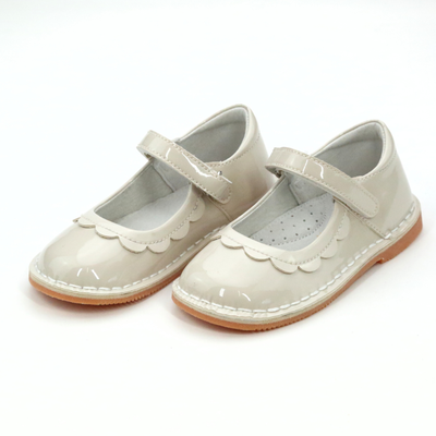 Violette Petal Mary Jane Patent Cream