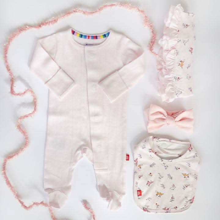 Love Lines Pink Magnetic Footie