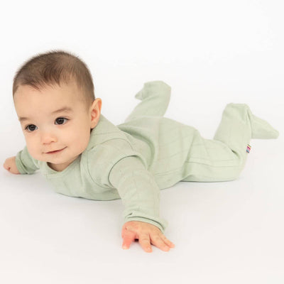 Love Lines Sea Grass Magnetic Footie