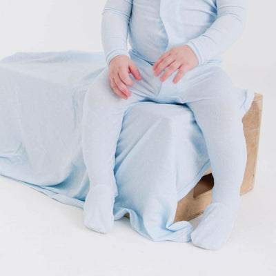 Pin Dot Blue Modal Magnetic Footie