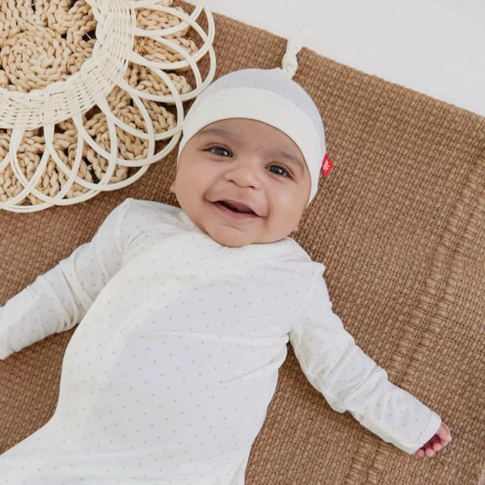 Pin Dot Cream Magnetic Gown & Hat Set