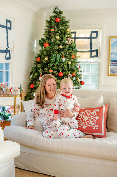 Callahan Cabernet Lounge Set - Keeping Spirits Bright/PalmPearl