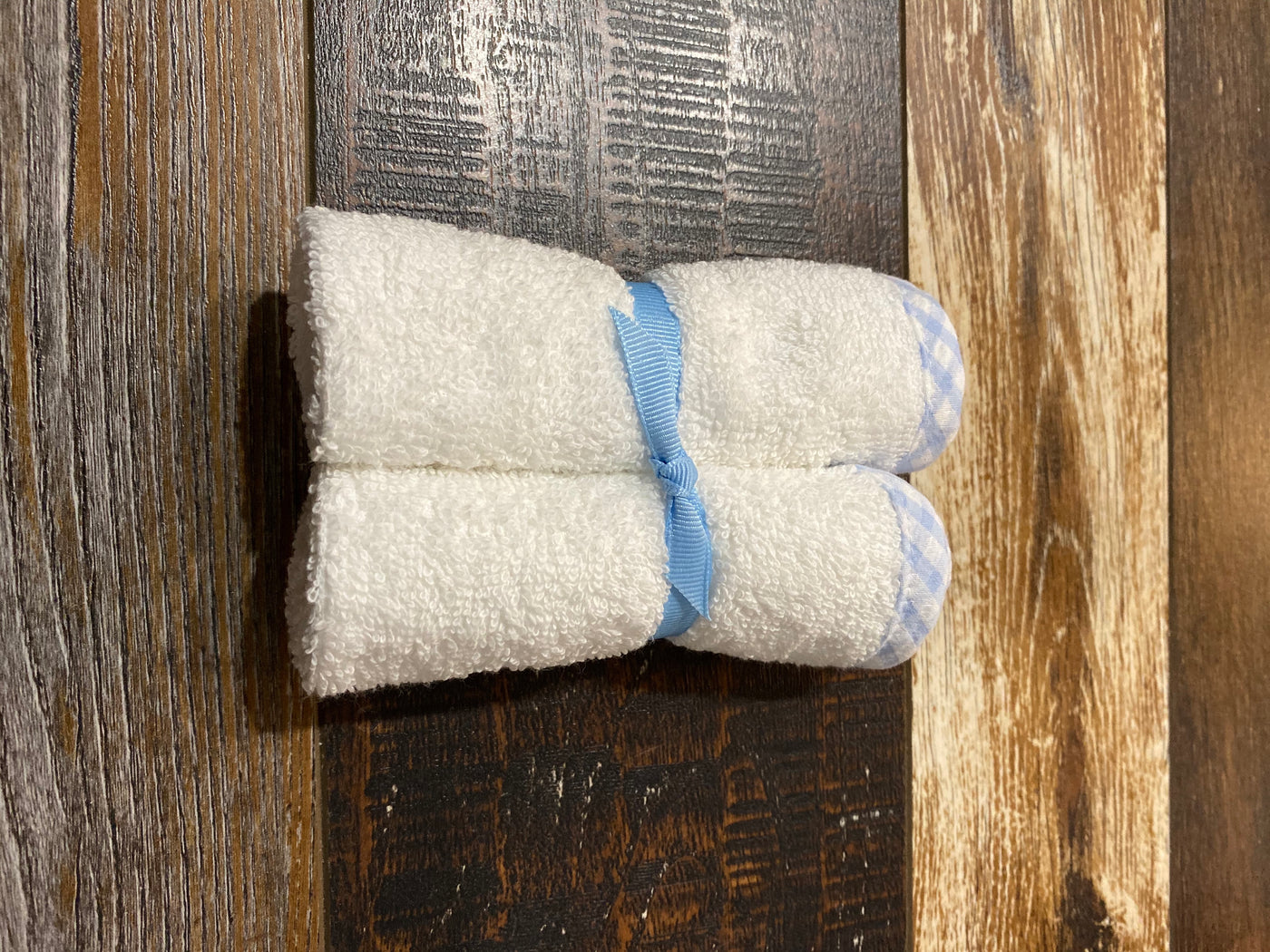 Set of 2 Washcloths - Lt Blue Check Trimmed