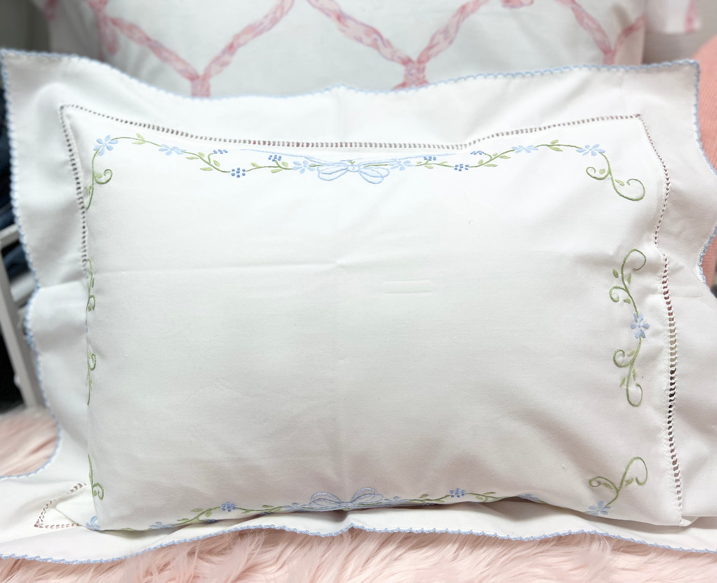 Blue Spring Bow Garden Pillow Case