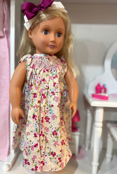 *Sugarplum Tree Exclusive - 18" Dolly Gown - Olivia Smocked